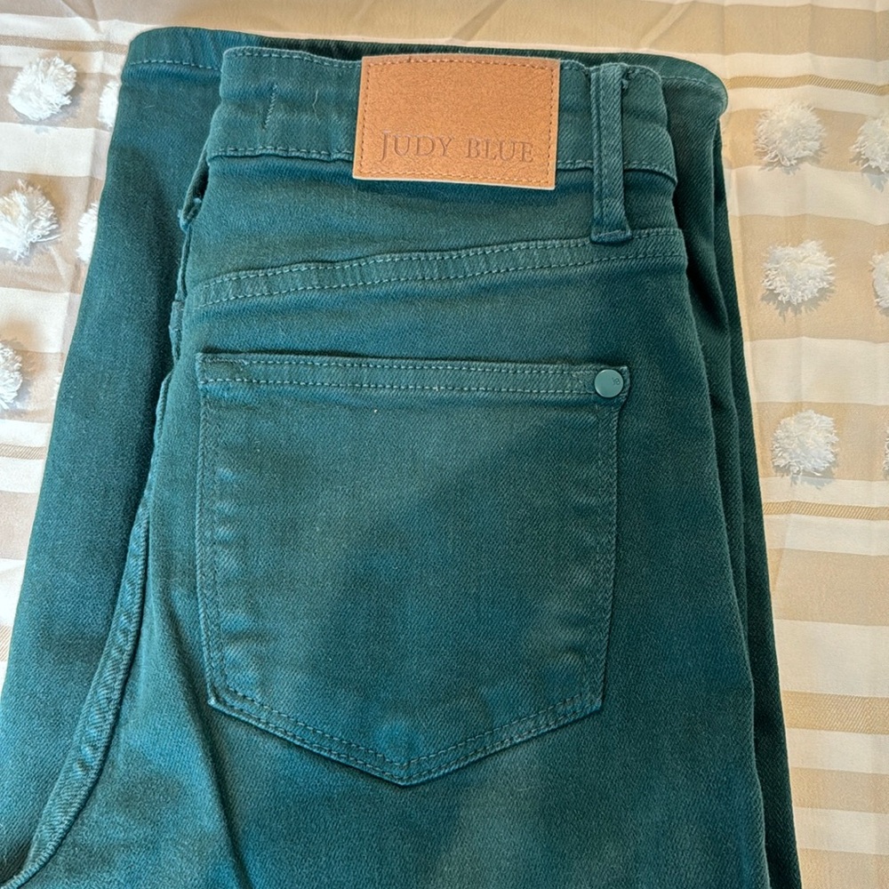 Cropped Judy Blue